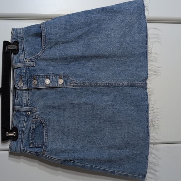 Uniqlo Denim Mini Skirt Size 8 (Medium) - Picture 1 of 7